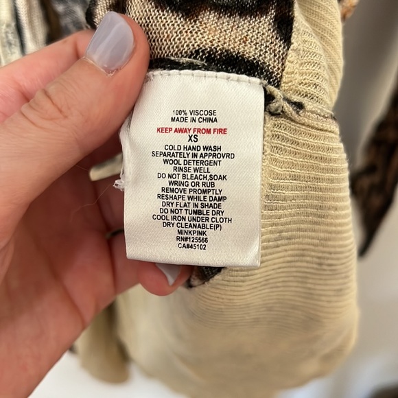 Mink pink leopard print cardigan - Picture 4 of 4